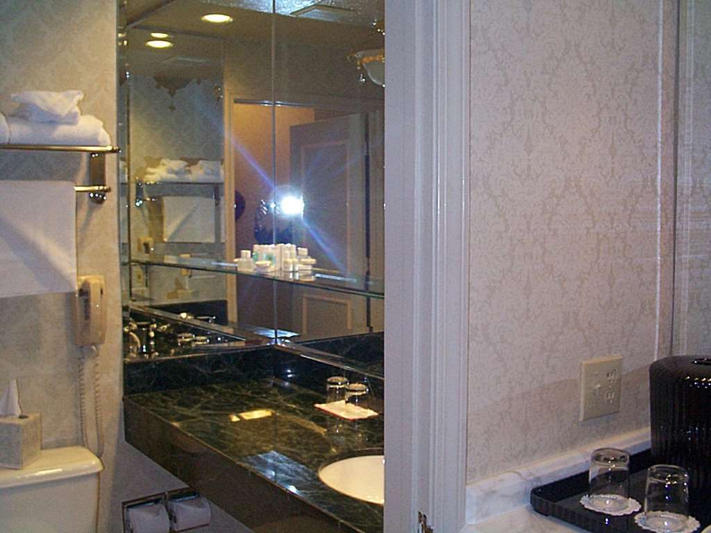 Carlyle Hotel Campbell Rum bild